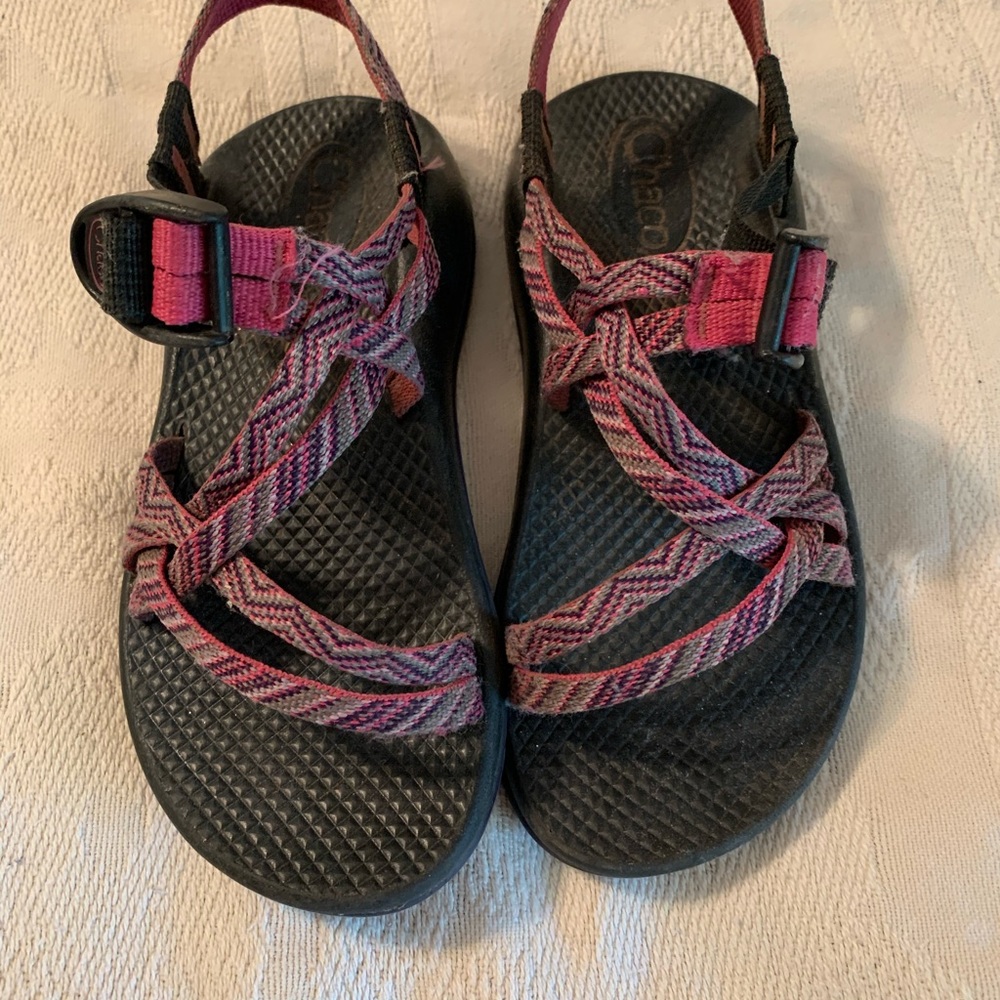 Chaco girls sandals size 2